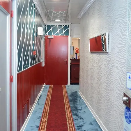 Aux Armes De Belgique Otel Lourdes
